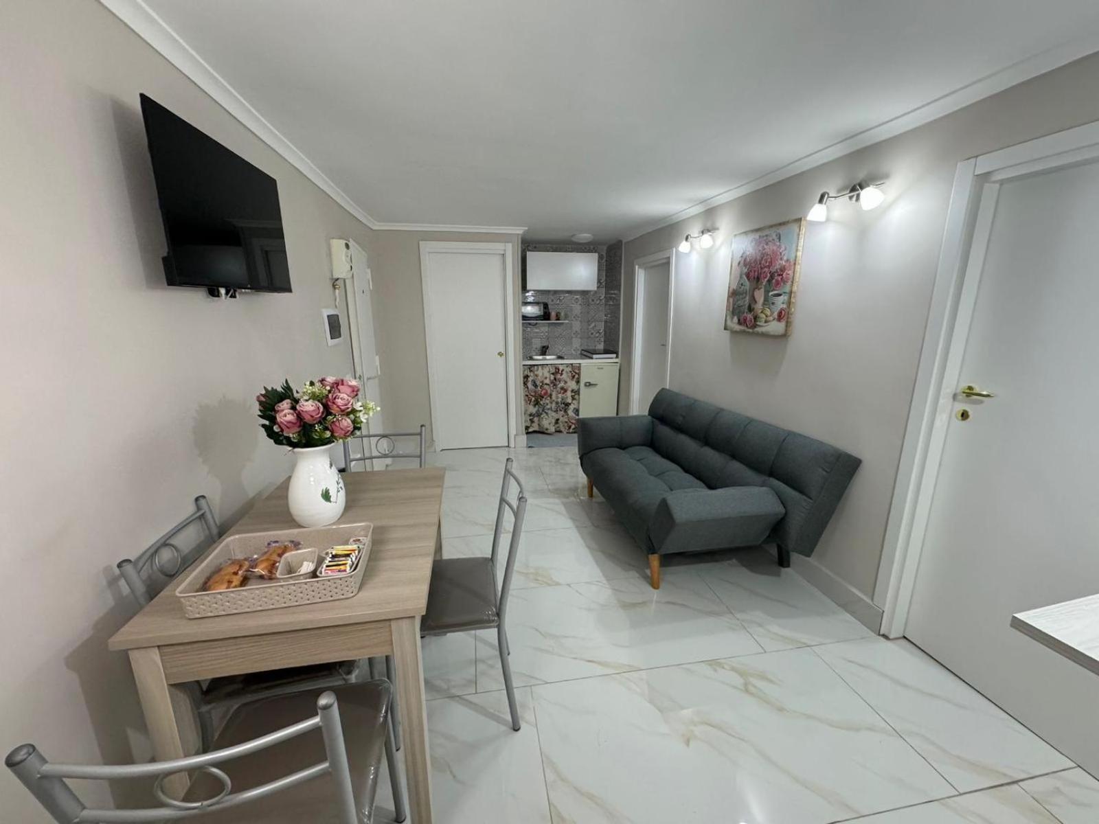 Appartamento Camy Napoli Esterno foto